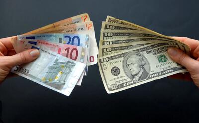  پیش بینی قیمت دلار امروز یکشنبه 10 خرداد 1405 / دلار بی جان در بازار داغ تهران
