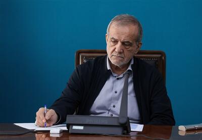  پزشکیان قهرمانی تیم کشتی آزاد نوجوانان در آسیا را تبریک گفت - تسنیم