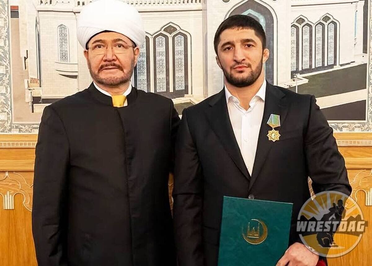 افتخار تازه برای «تانک روسیه»؛ سعداللهیف عالیترین نشان مسلمانان روسیه را دریافت کرد